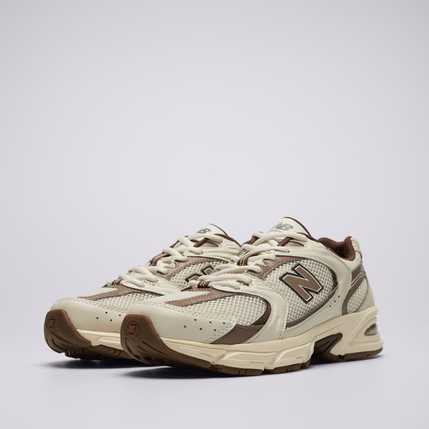 Дамски маратонки NEW BALANCE 530  mr530asm цвят бежов