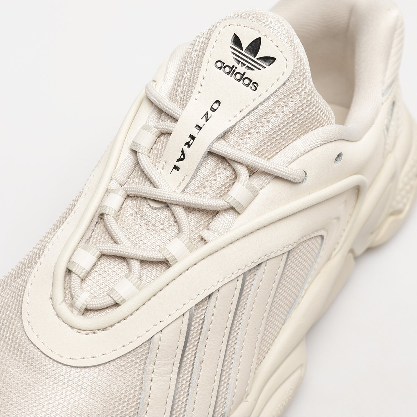 Детски маратонки ADIDAS OZTRAL J ig7397 цвят бежов