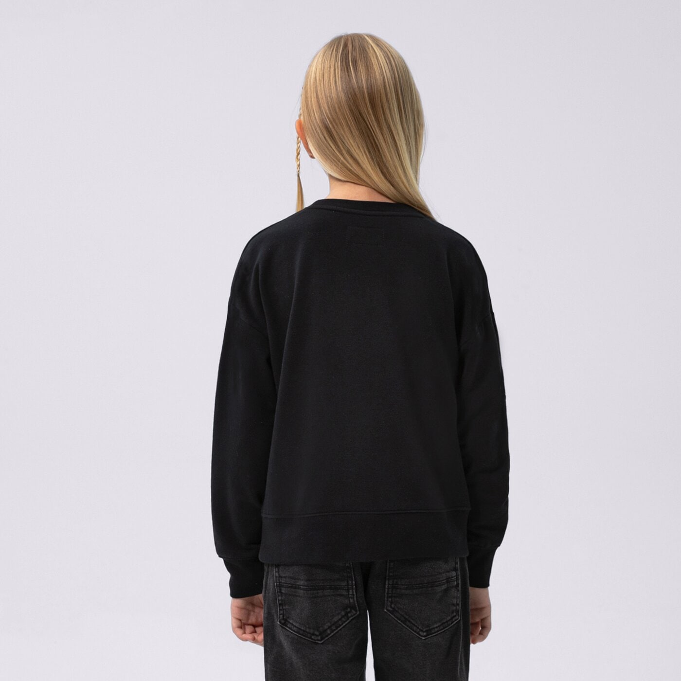 Детски суичър JORDAN СУИТЧЪР ESSENTIALS CREW GIRL 45a859-023 цвят черен