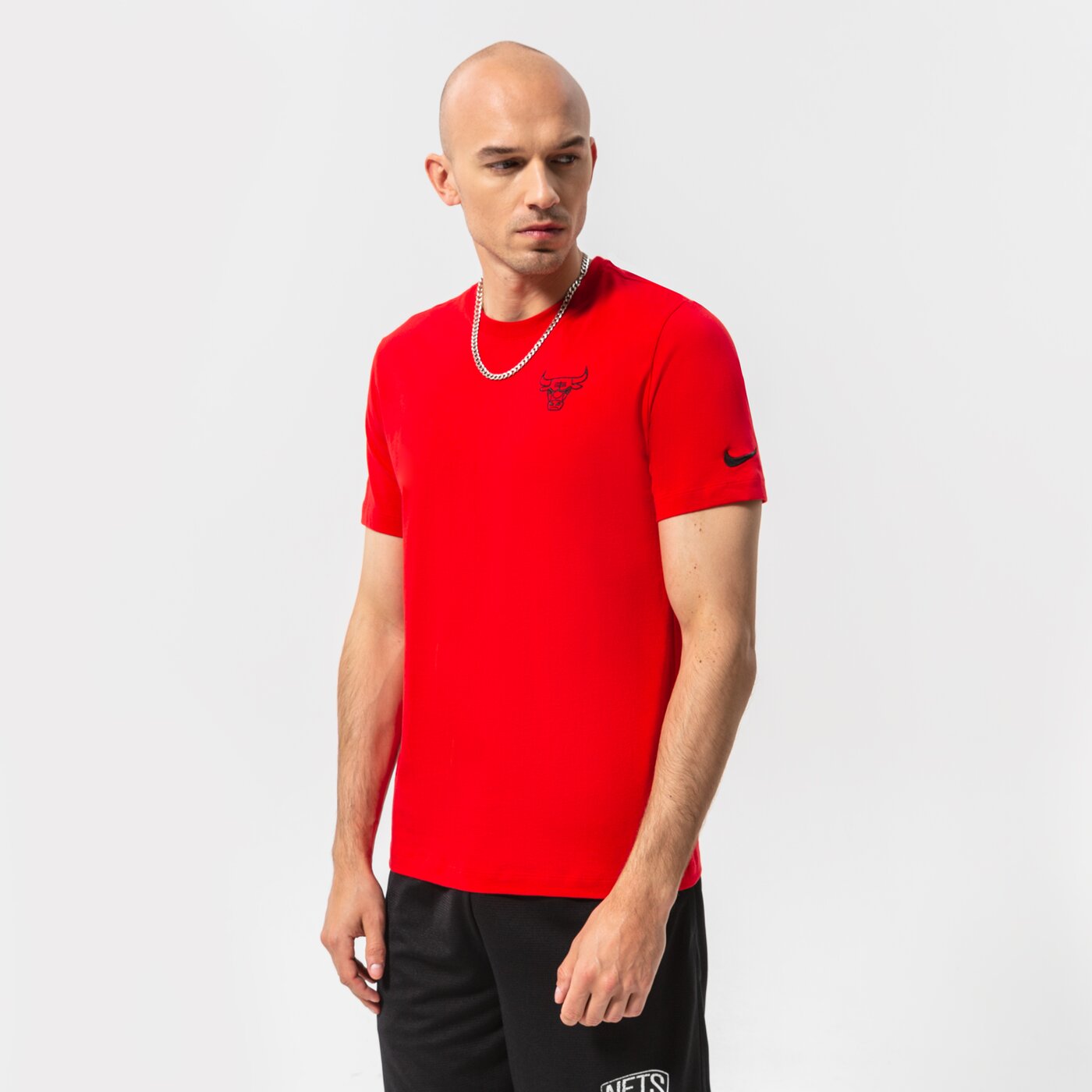 Мъжка тениска NIKE ТЕНИСКА CHI M NK ES CORE LGO SS TEE NBA dd6710-657 цвят червен