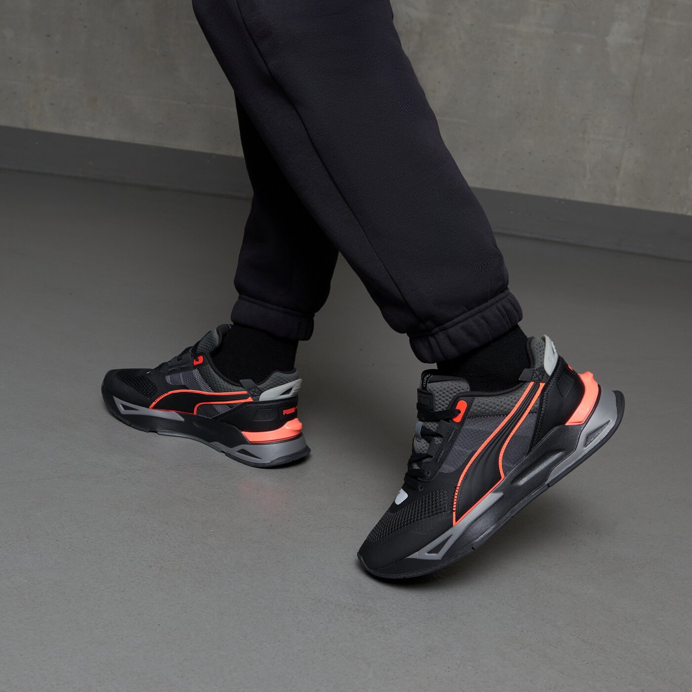 Мъжки маратонки PUMA PUMA MIRAGE SPORT TECH 383107-17 цвят сив