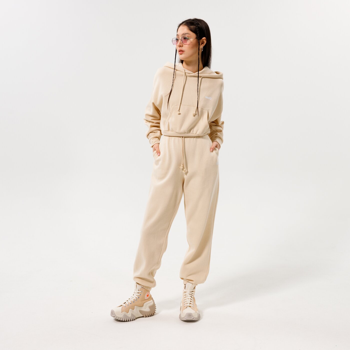 Дамски суичър LEVI'S СУИТЧЪР С КАЧУЛКА LAUNDRY DAY SWEATSHIRT a1782-0000 цвят бежов