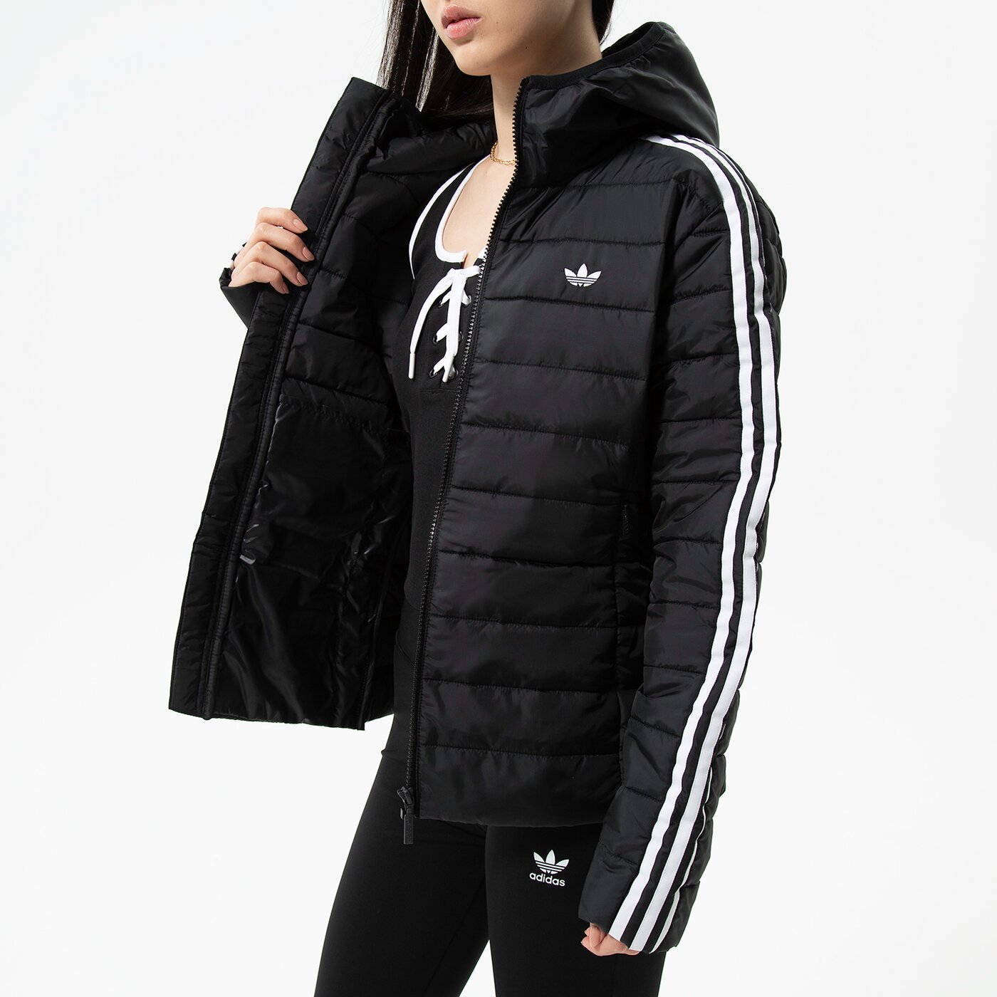 Дамско зимно яке ADIDAS ЯКЕ SLIM JACKET hm2612 цвят черен