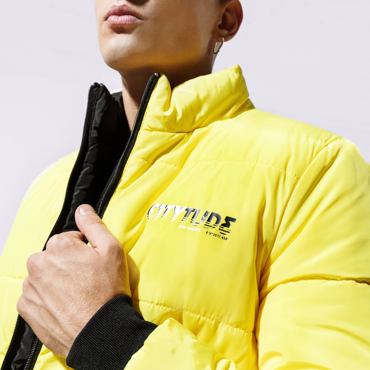 Мъжко зимно яке CONFRONT ЯКЕ ЗИМНО REVERS YLW JKT cf39kum33001 цвят черен