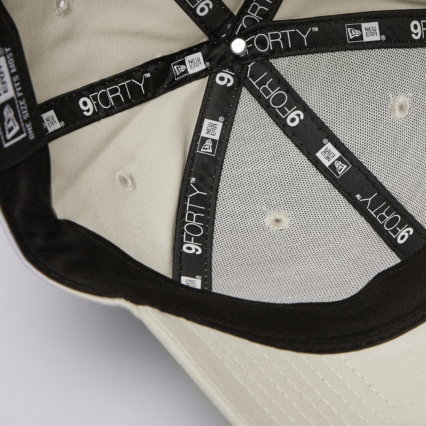 Мъжка шапка с козирка NEW ERA ШАПКА MENS TONAL 940 NYY STN NEW YORK YANKEES STN 60137475 цвят бежов