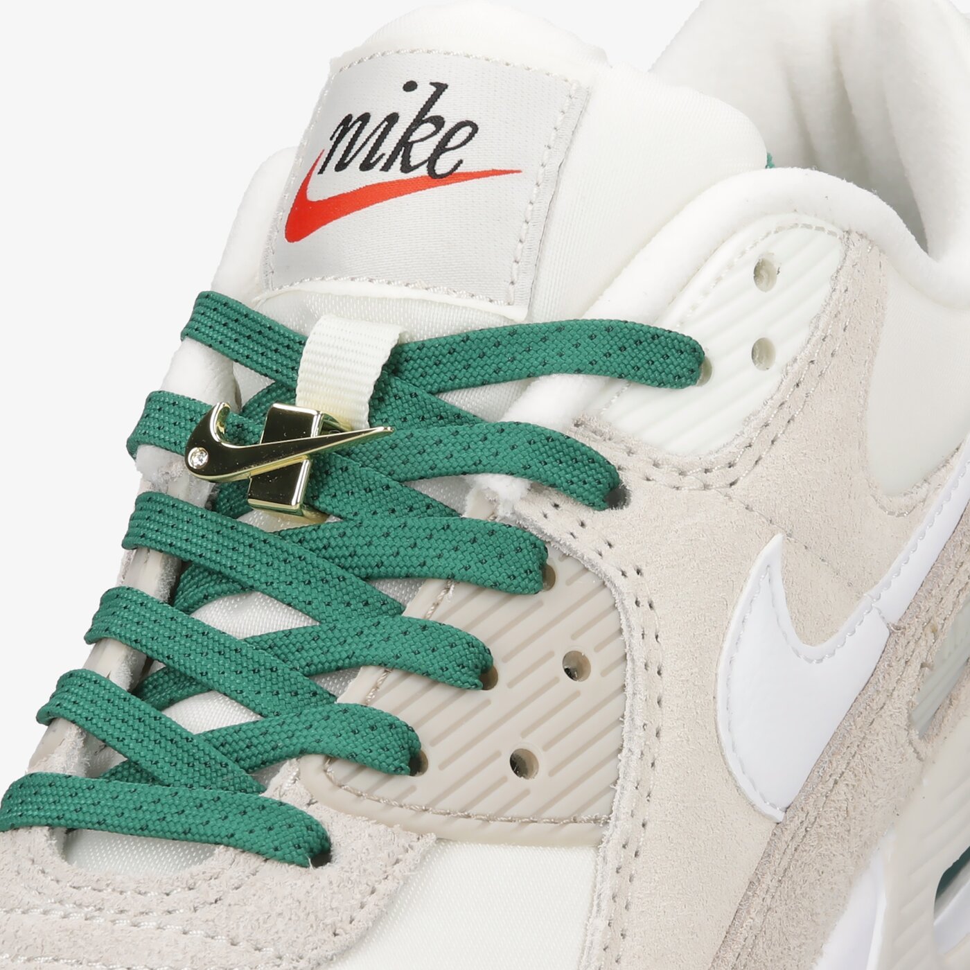 Мъжки маратонки NIKE AIR MAX 90 SE db0636-100 цвят бял