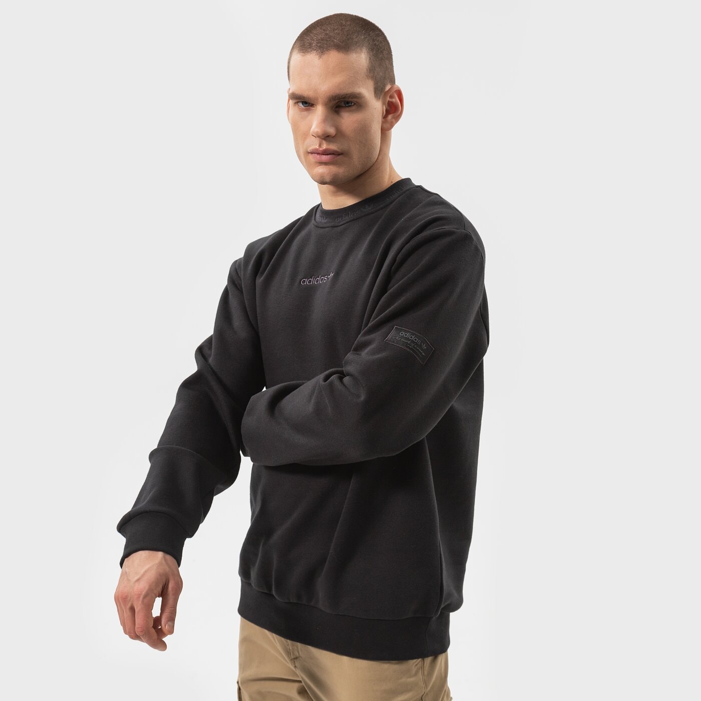 Мъжки суичър ADIDAS СУИТЧЪР TREFOIL LINEAR LABEL SWEATSHIRT hm2667 цвят черен