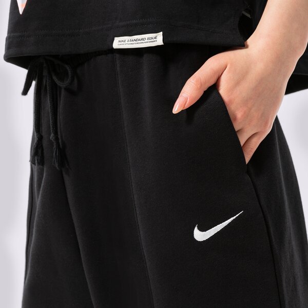 Дамски къси панталони NIKE ШОРТИ W NSW ESSNTL CLCTN FLC HR SHRT dm6123-010 цвят черен