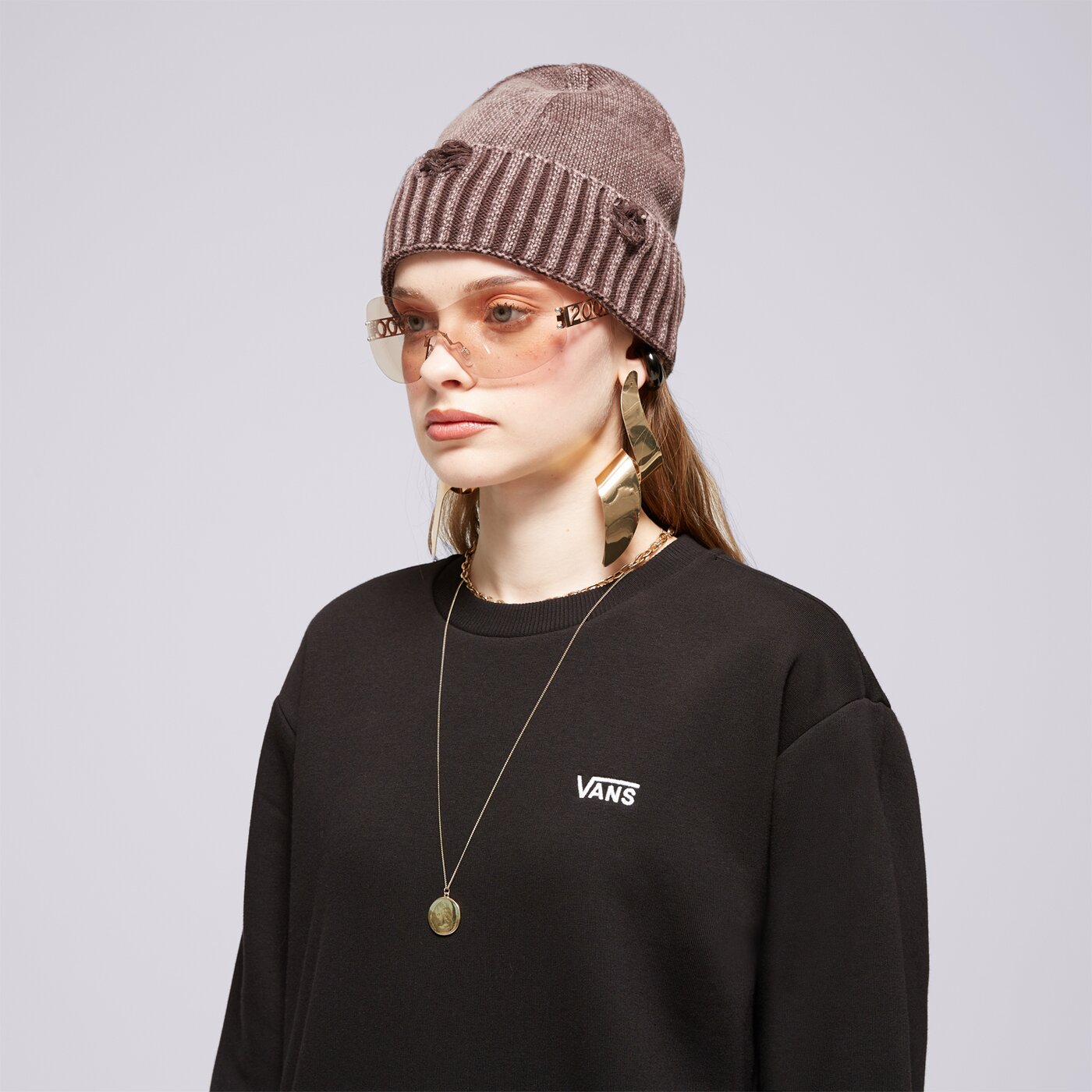 Дамски суичър VANS СУИТЧЪР FLYING CREW EMEA vn00046xblk1 цвят черен