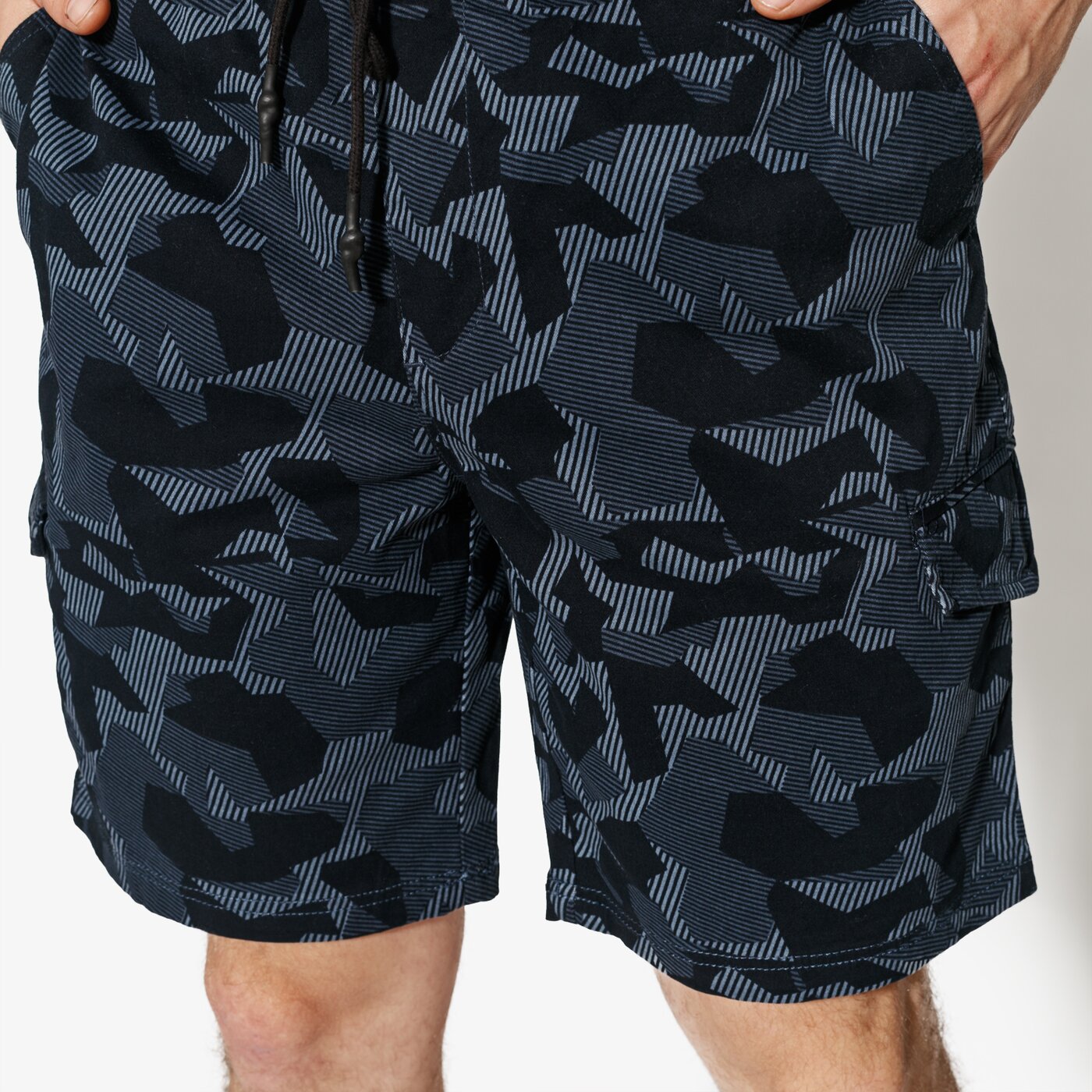 Мъжки къси панталони CONFRONT ШОРТИ MALT cf18szm22003 цвят тъмносин