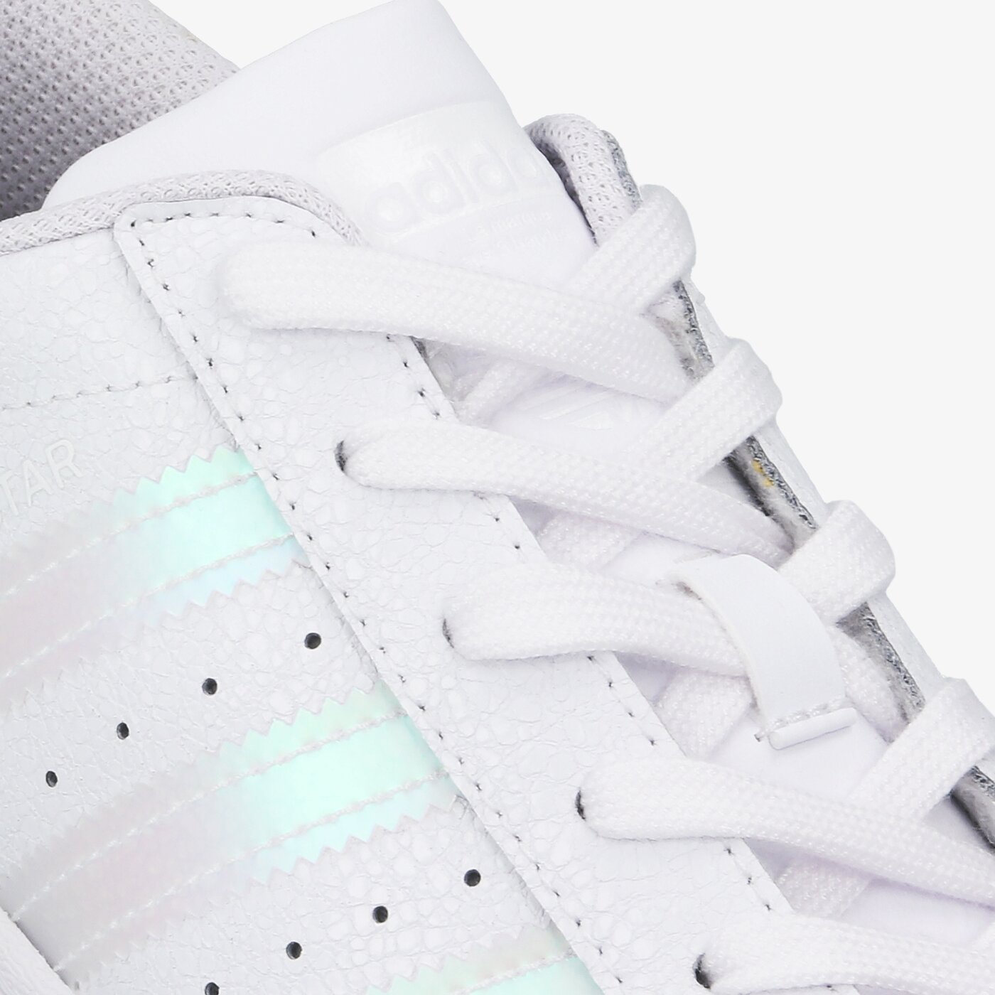 Детски маратонки ADIDAS SUPERSTAR J  fw0813 цвят бял