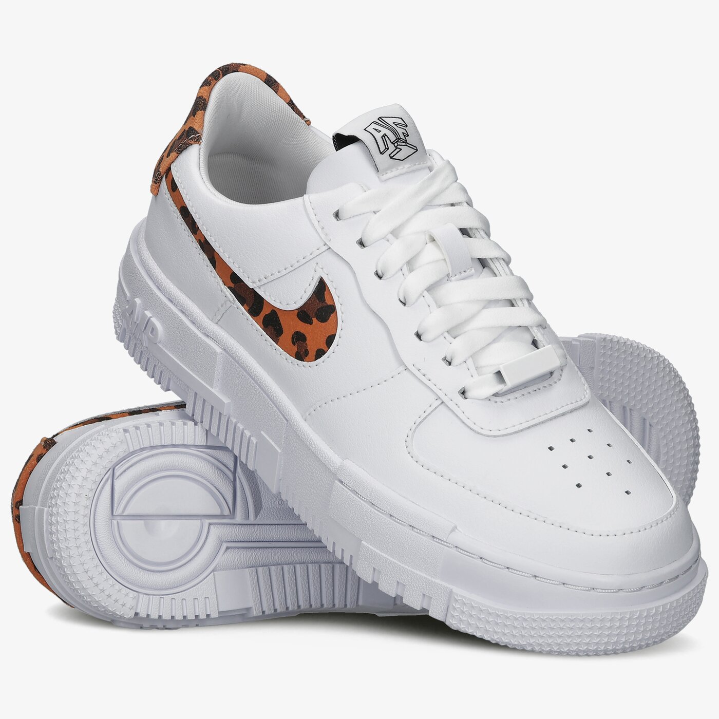 Дамски маратонки NIKE AF1 PIXEL SE cv8481-100 цвят бял