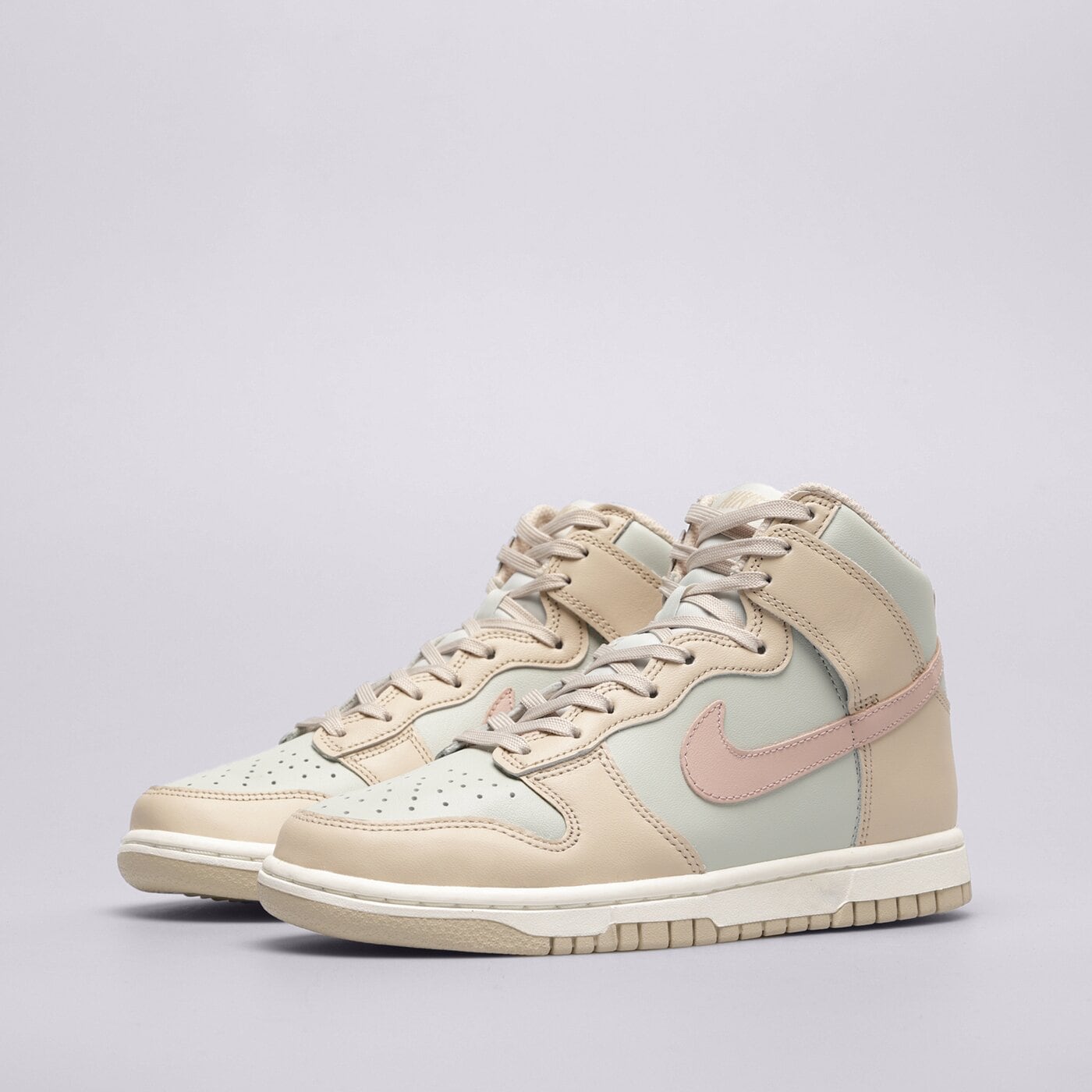 Дамски маратонки NIKE DUNK HIGH  dd1869-113 цвят розов