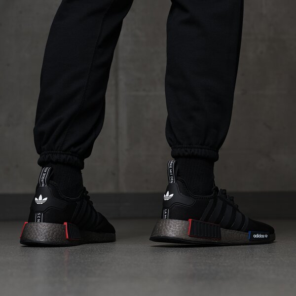 Мъжки маратонки ADIDAS NMD_R1 gx6978 цвят черен