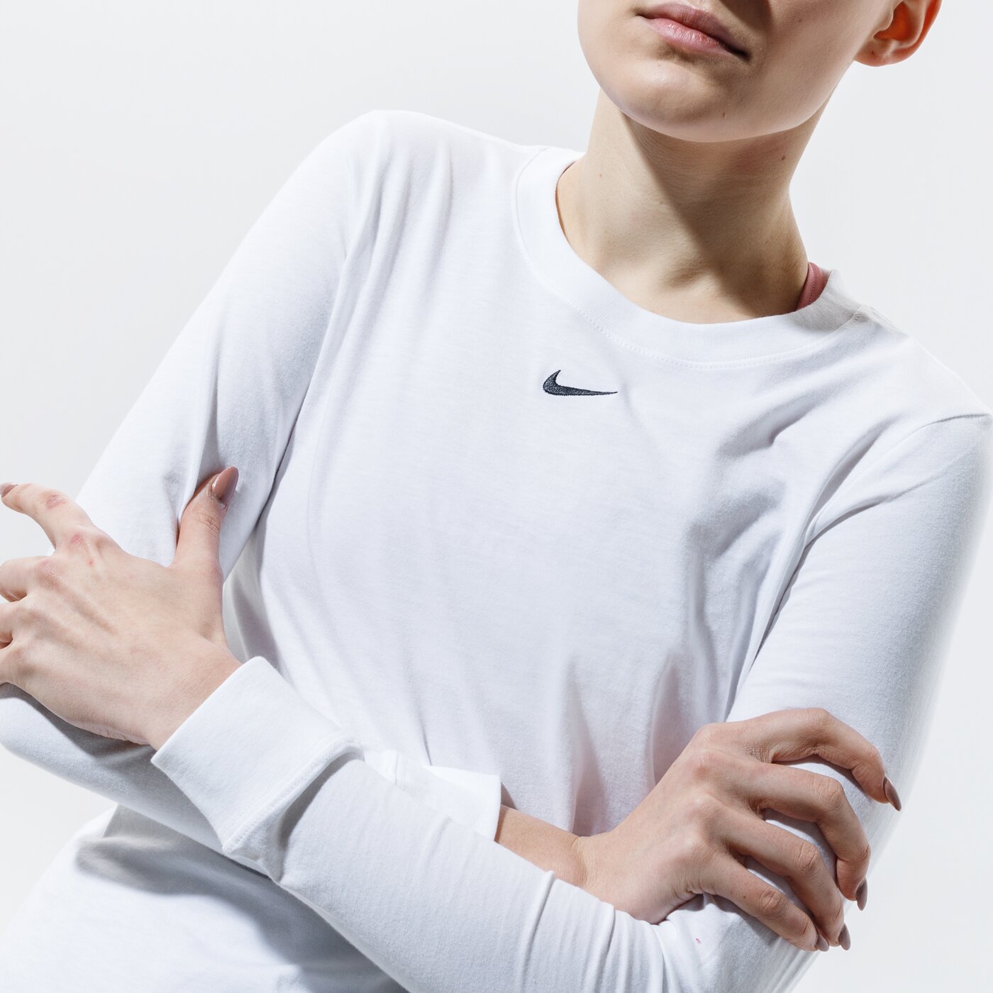 Дамска тениска NIKE ТЕНИСКА W NSW TEE ESSNTL LS LBR dc9833-100 цвят бял