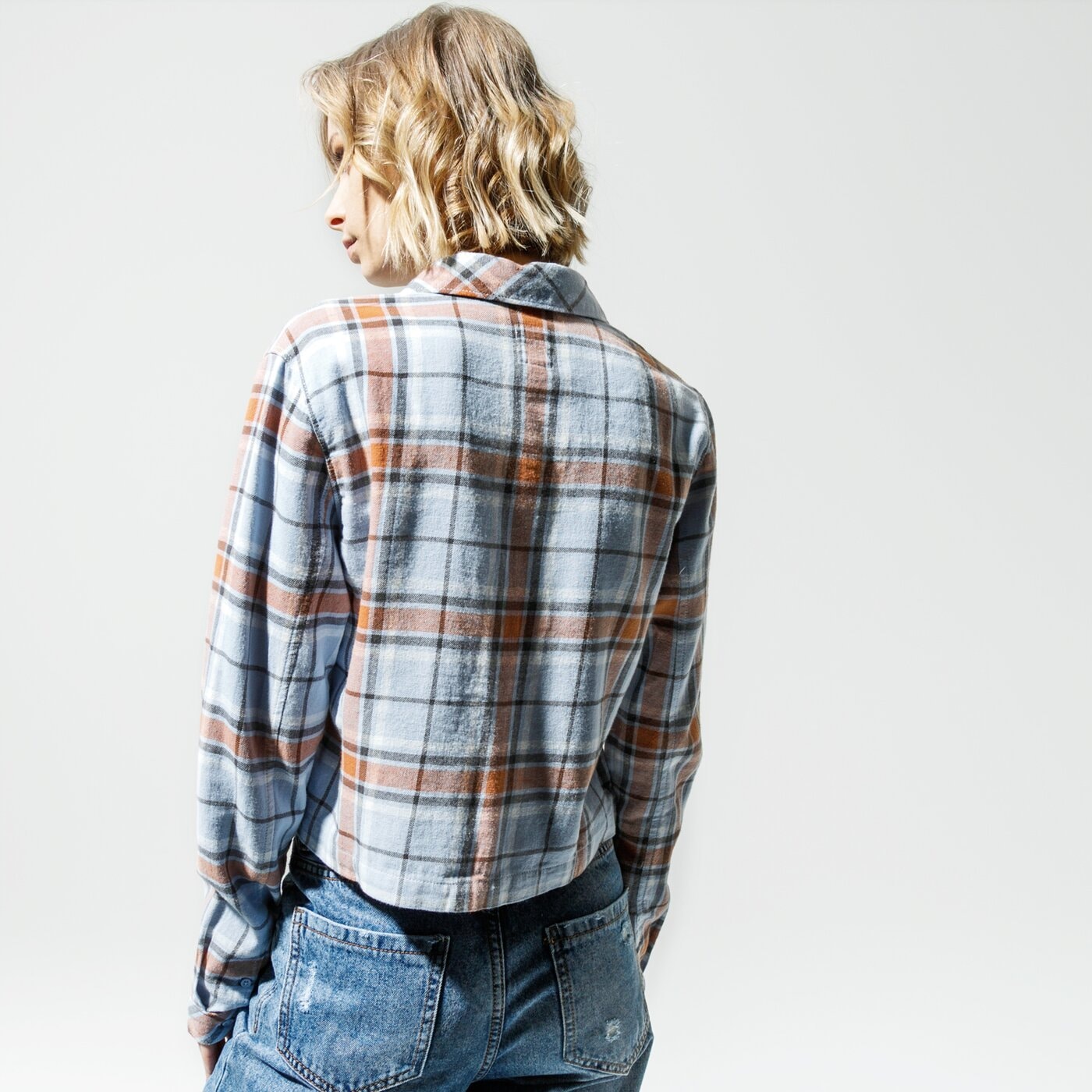 VANS РИЗА WM BOX CAR II FLANNEL ZEN BLUE vn0a4cwvvby1 цвят многоцветен