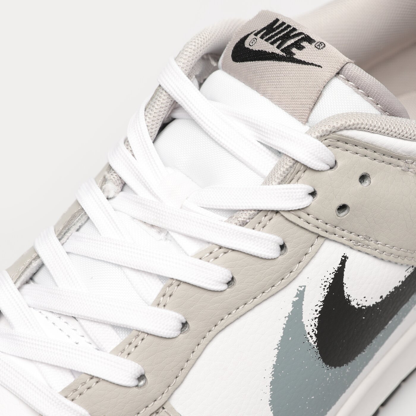 NIKE DUNK LOW FD0661-100 ?????�???� ?�?�???? ?�???� ???�?�?�?� ???�???�???�?�???� ???�???�???� Nike ?� ?�?�?�?�?�?� ?�?�?�?�?�?�?� Sizeer.bg