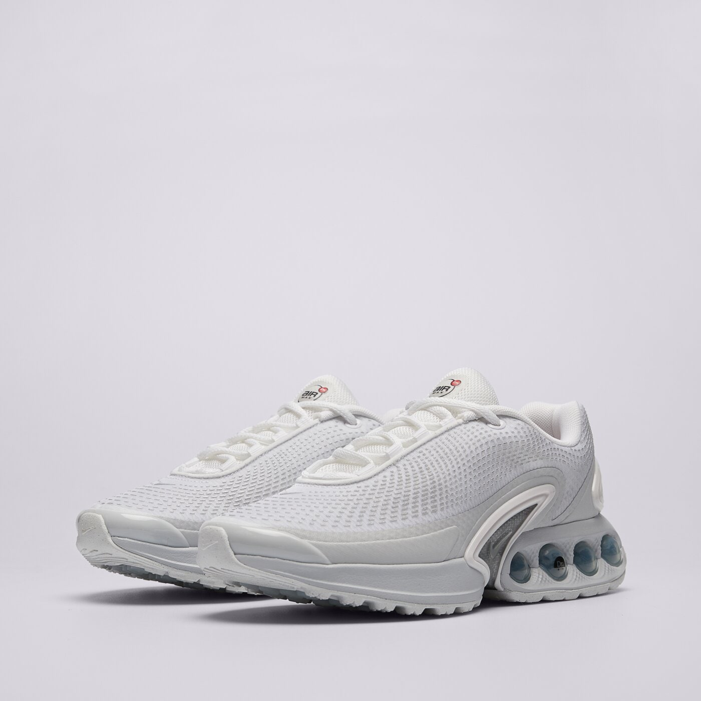 Дамски маратонки NIKE W AIR MAX DN  fj3145-100 цвят бял