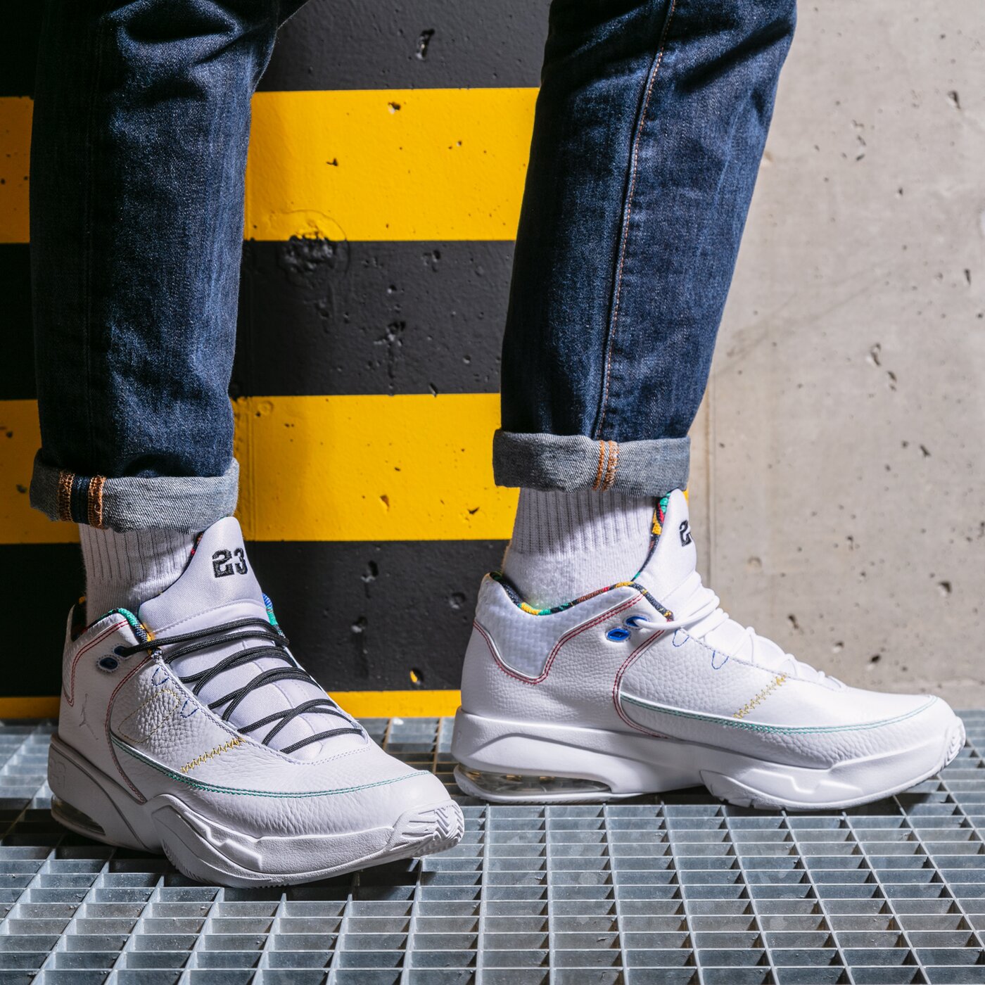 Мъжки маратонки JORDAN MAX AURA 3  cz4167-101 цвят бял