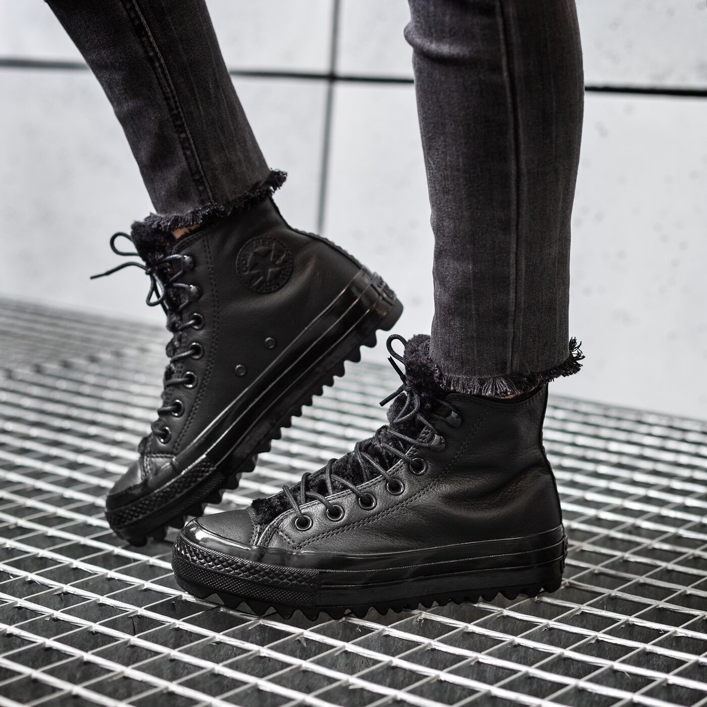 Дамски маратонки CONVERSE CHUCK TAYLOR ALL STAR LIFT RIPPLE c562422 цвят черен