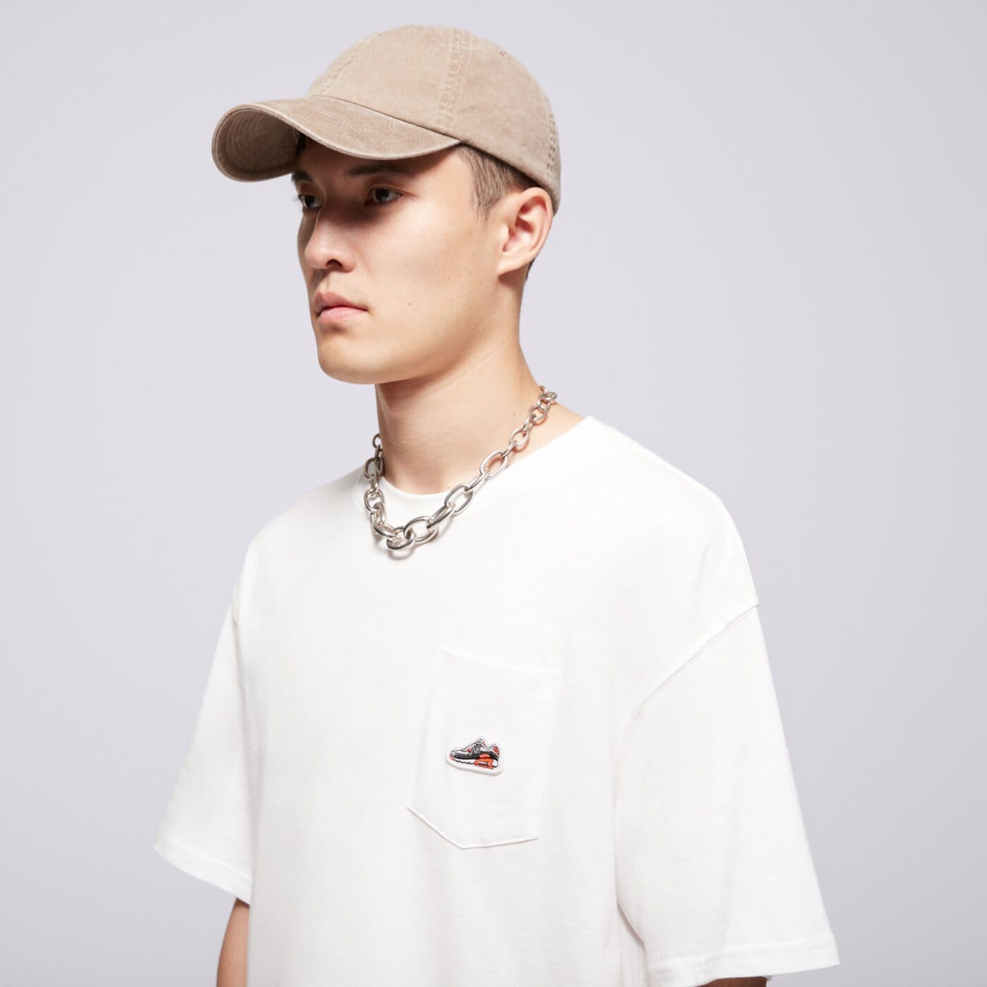 Мъжка тениска NIKE ТЕНИСКА M NSW TEE ACCS PATCH CNCT FA25 hq9242-100 цвят бял