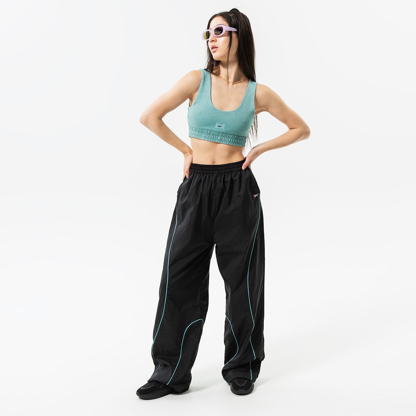 Дамска тениска REEBOK BRA CL RBK ND FITTED BRALETTE hk4949 цвят син