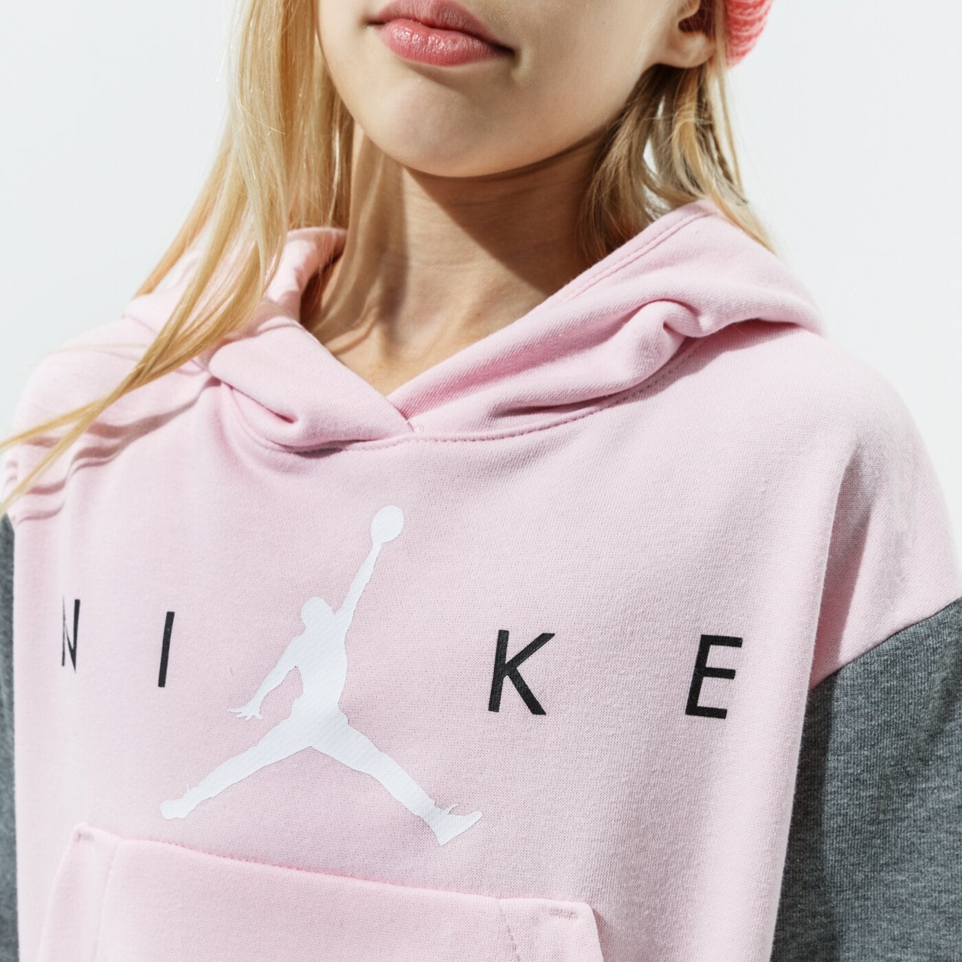Детски суичър JORDAN СУИТЧЪР С КАЧУЛКА JUMPMAN BY NIKE HOODIE GIRL 45a761-a9y цвят розов