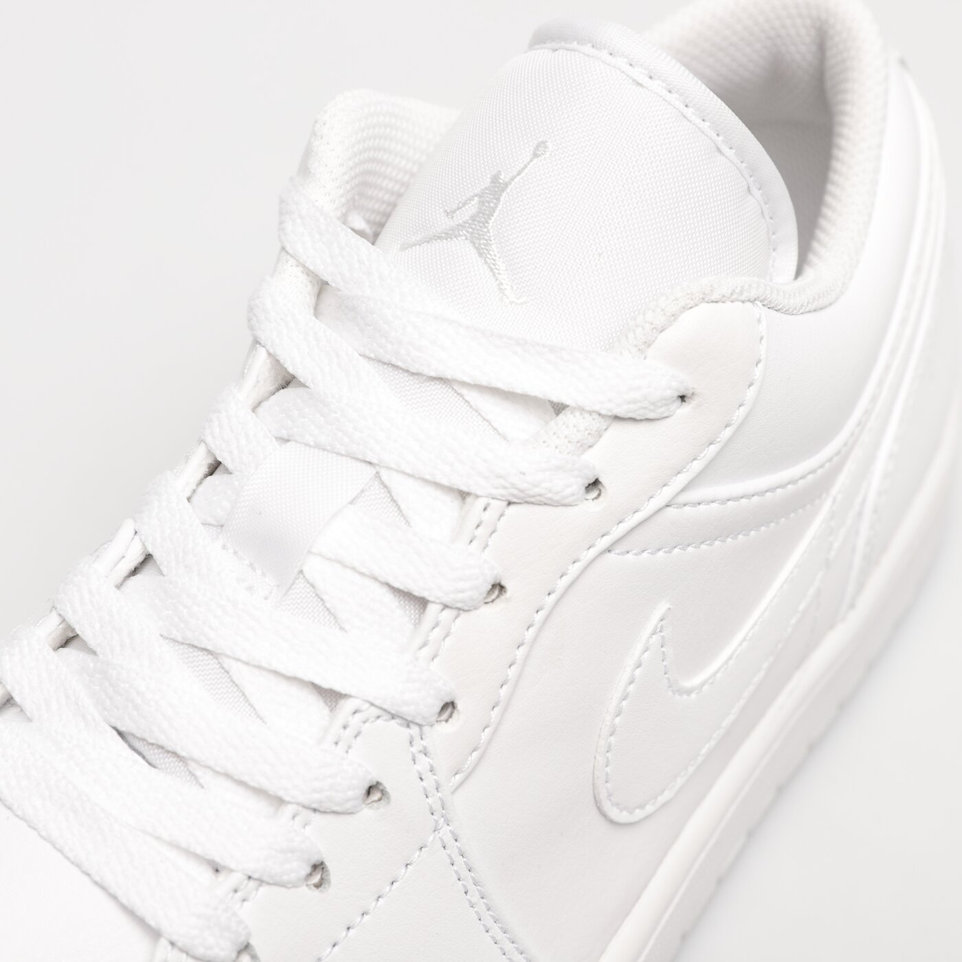 Мъжки маратонки AIR JORDAN 1 LOW  553558-136 цвят бял