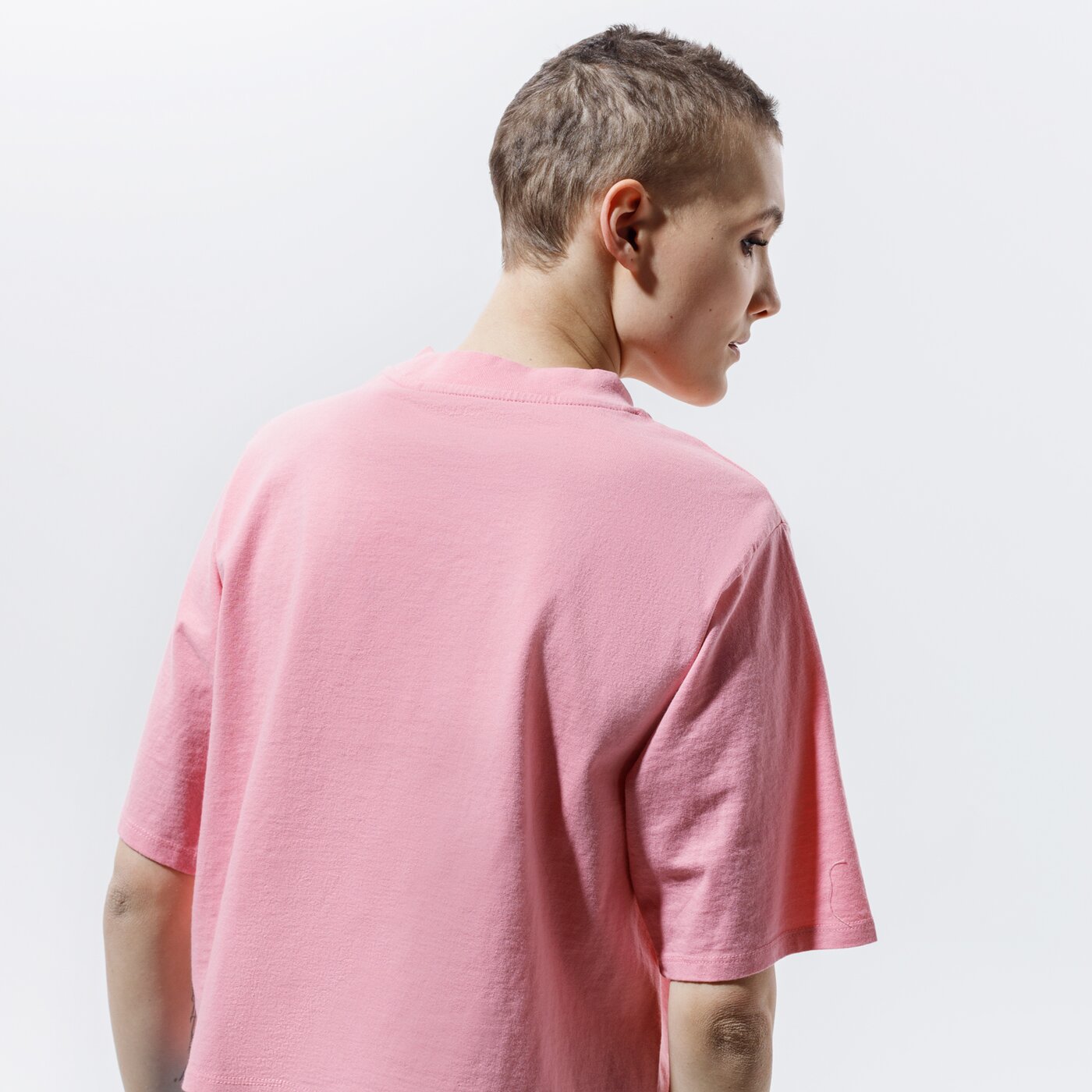 Дамска тениска LEVI'S ТЕНИСКА HEAVYWEIGHT RIGHT ON TEE 18392-0003 цвят розов