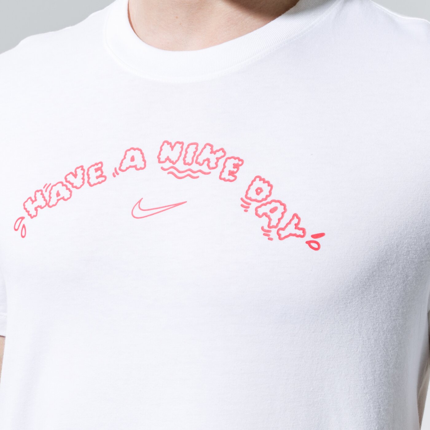 Мъжка тениска NIKE ТЕНИСКА M NSW TEE HAVE A NIKE DAY dd1264-100 цвят бял