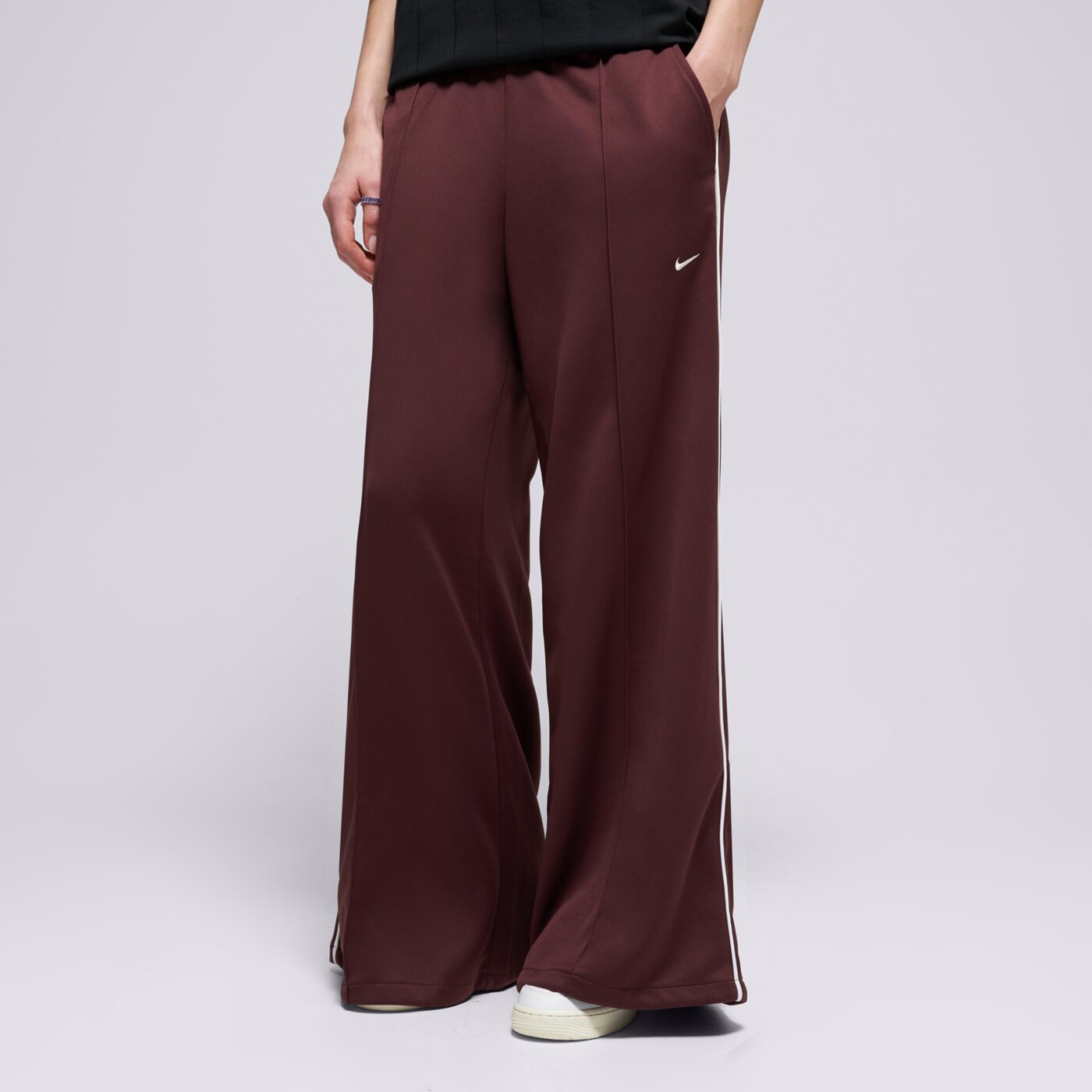 Дамски панталони NIKE ПАНТАЛОНИ W NSW WIDE LEG TRACK PNT ih8514-652 цвят бордо