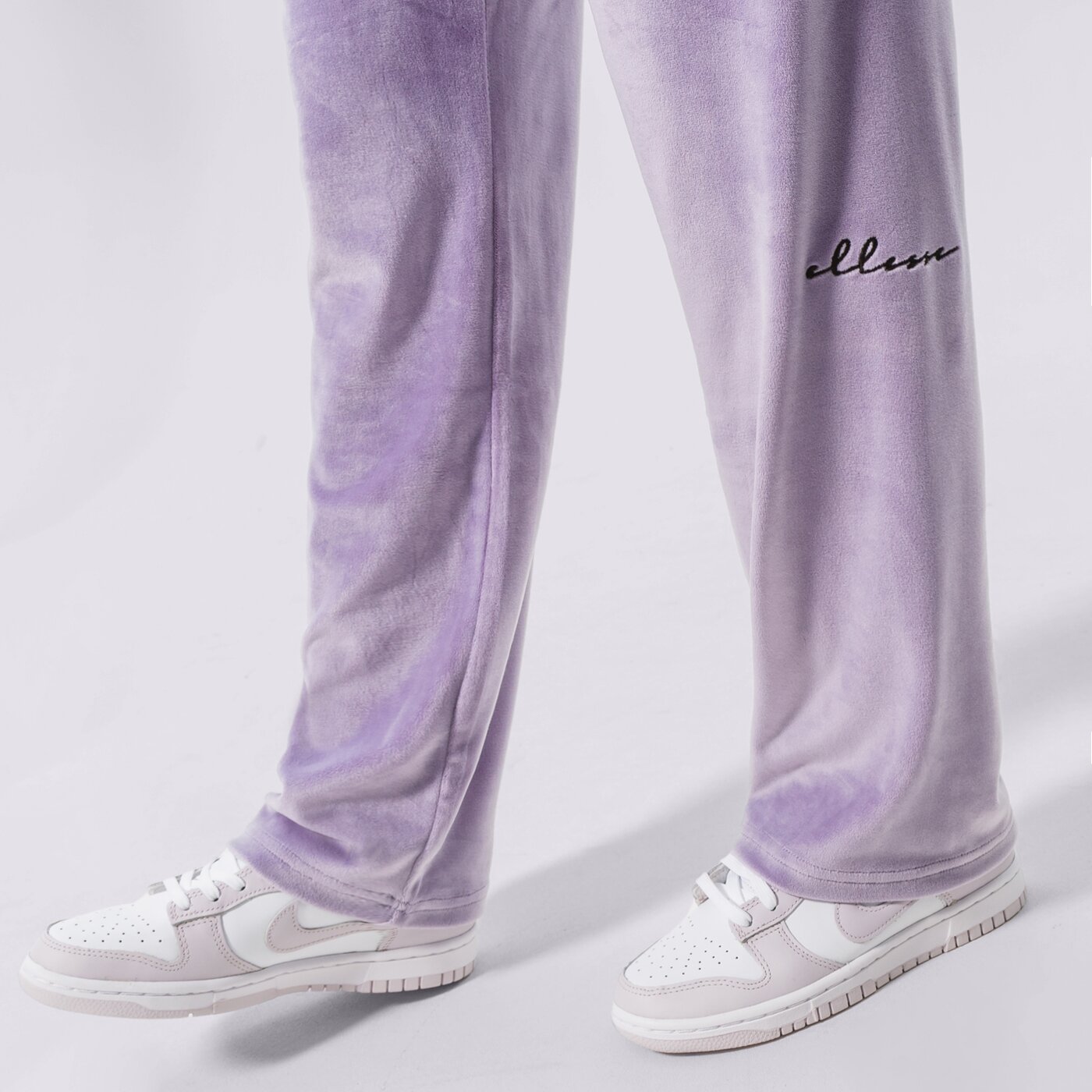 Дамски панталони ELLESSE ПАНТАЛОНИ DIZA TRACK PANT PRPL sgm14166305 цвят виолетов