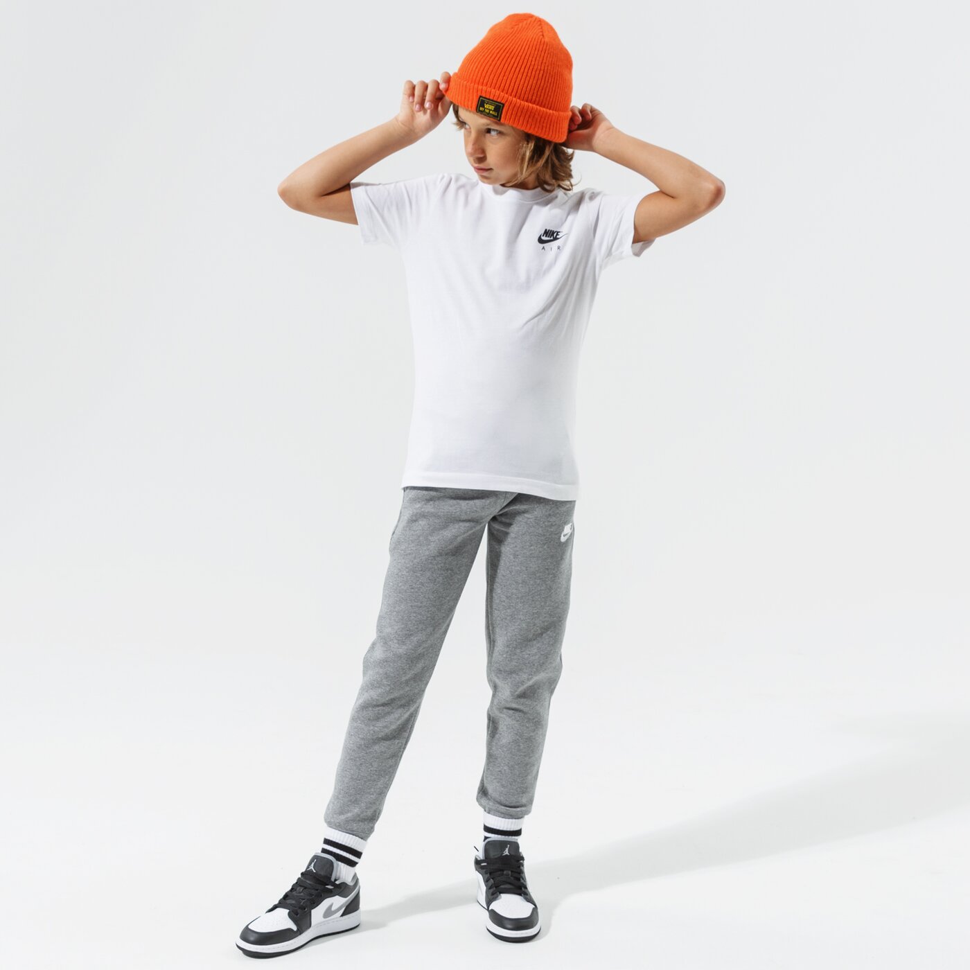 Детска тениска NIKE ТЕНИСКА B NSW TEE AIR C/S FA21 BOY dj6613-100 цвят бял