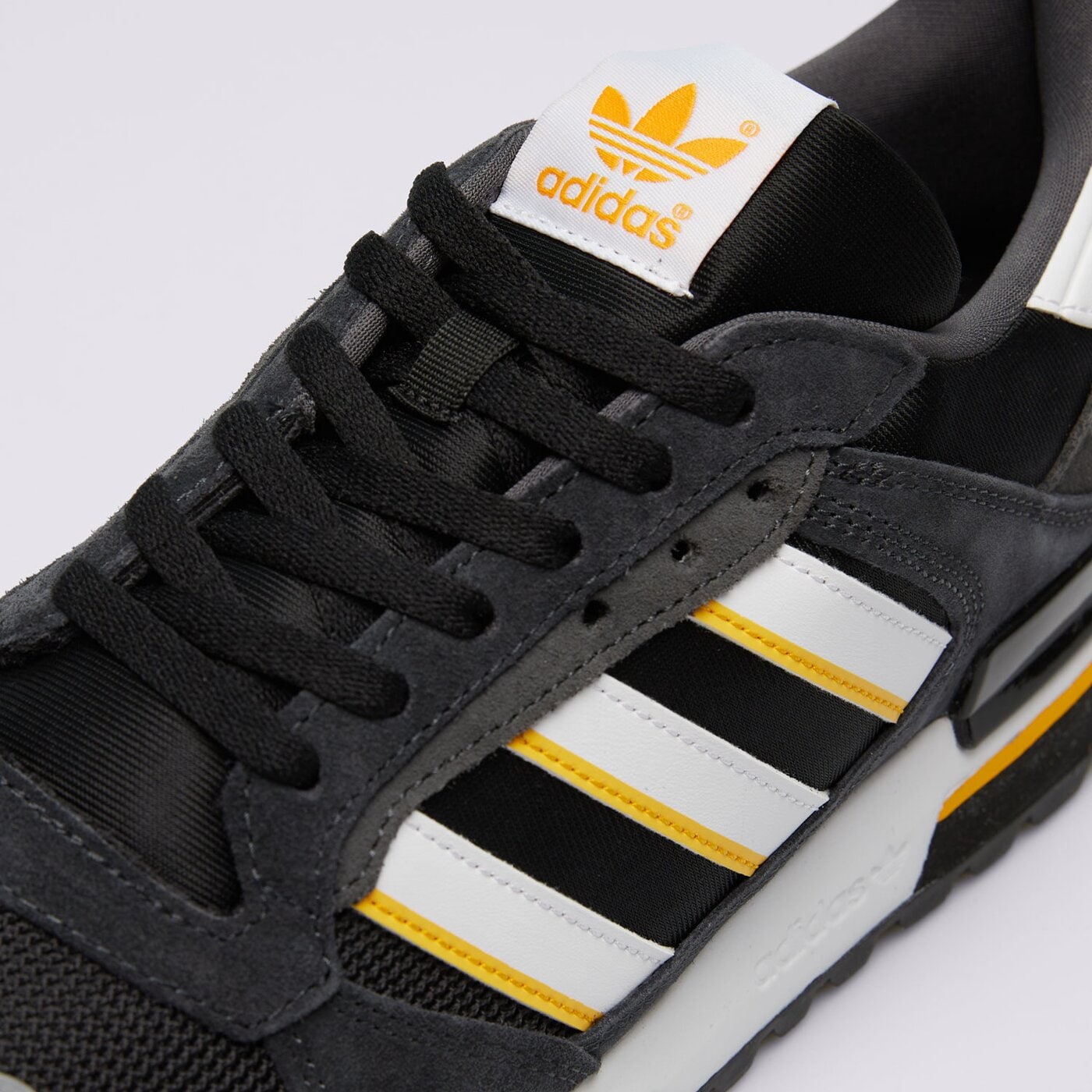 Мъжки маратонки ADIDAS ZX 600  jr1610 цвят черен