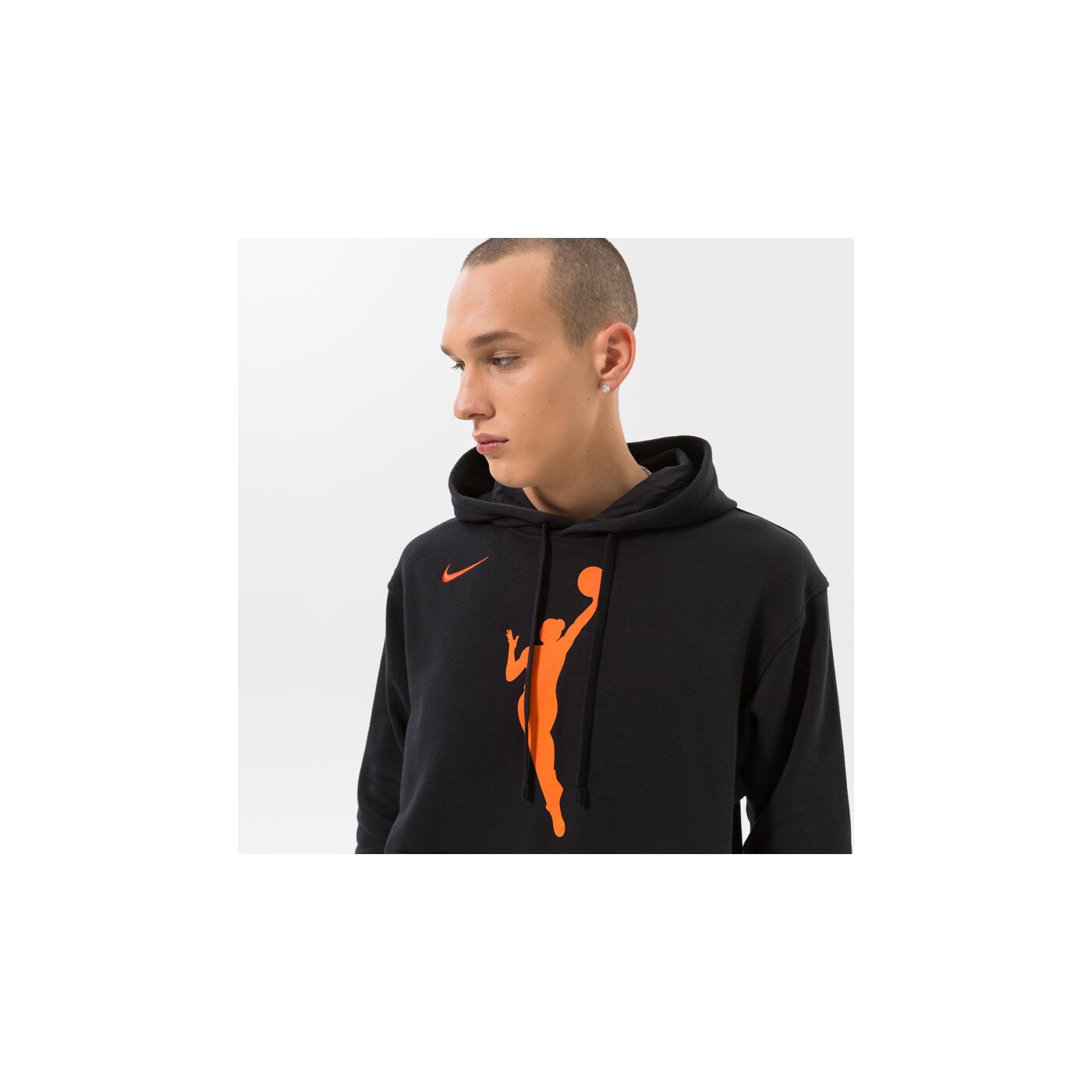 Мъжки суичър NIKE СУИТЧЪР С КАЧУЛКА WNBA M NK PO FLC ESSNTL W13 NBA dr9596-010 цвят черен