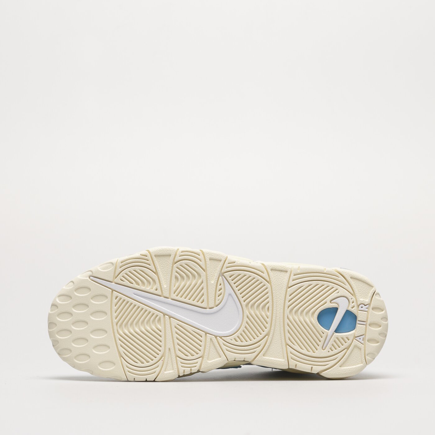 Дамски маратонки NIKE WMNS AIR MORE UPTEMPO fd9869-100 цвят бял