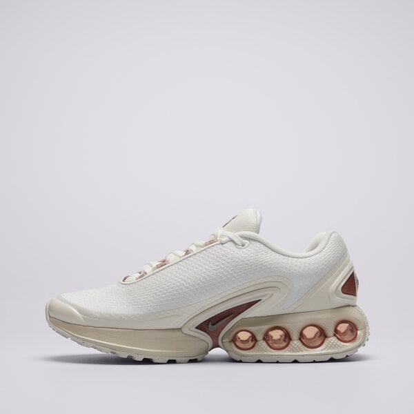 Дамски маратонки NIKE W AIR MAX DN TECH ih0284-100 цвят бежов