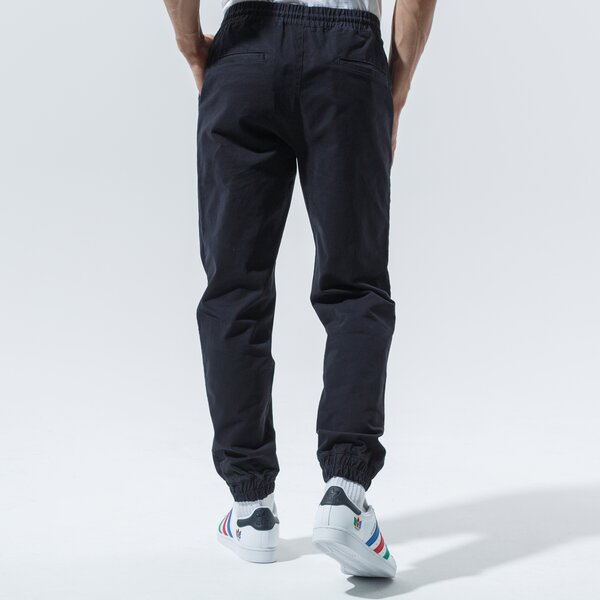 Мъжки панталони CHAMPION ПАНТАЛОНИ ELASTIC CUFF PANTS 215193kk001 цвят черен