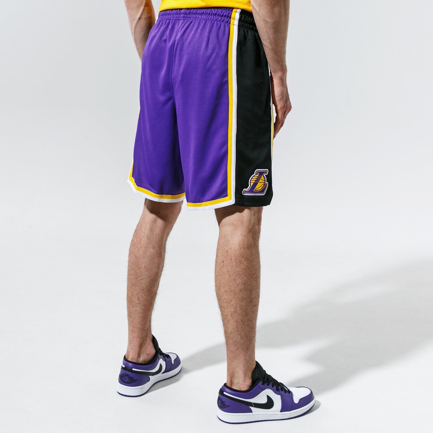 Мъжки къси панталони JORDAN ШОРТИ LAKERS STATEMENT EDITION 2020 NBA cv9564-504 цвят виолетов