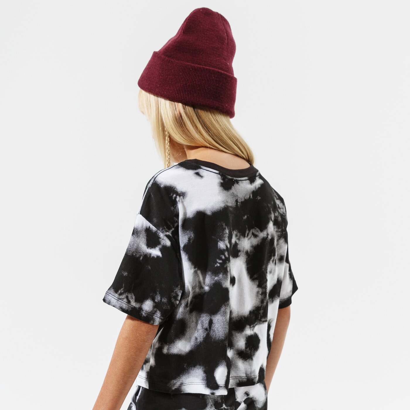 Детска тениска JORDAN ТЕНИСКА JORDAN GIRL TIE DYE BOXY TEE GIRL 45a764-k04 цвят черен