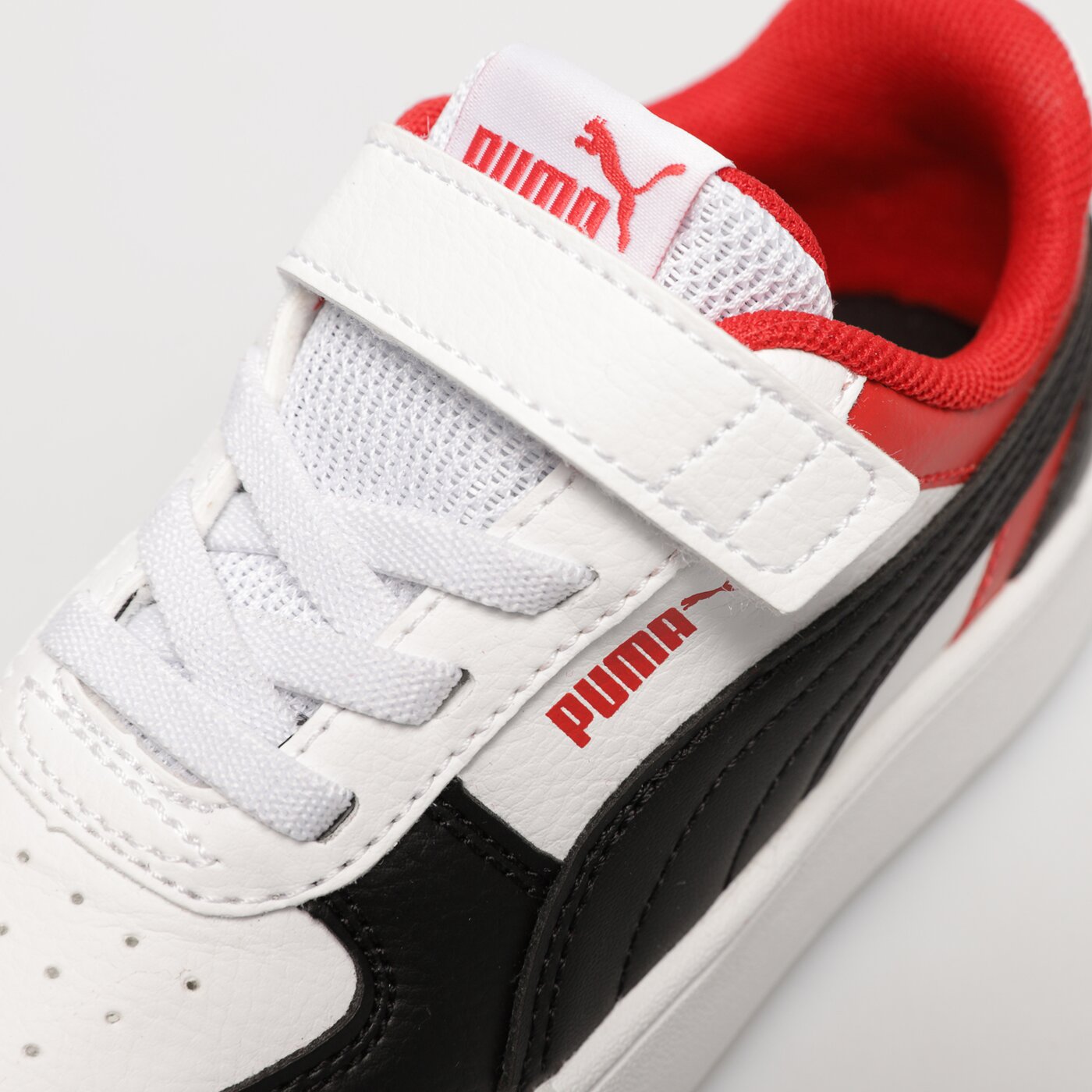 Детски маратонки PUMA PUMA CAVEN BLOCK AC+ INF 39147101 цвят бял