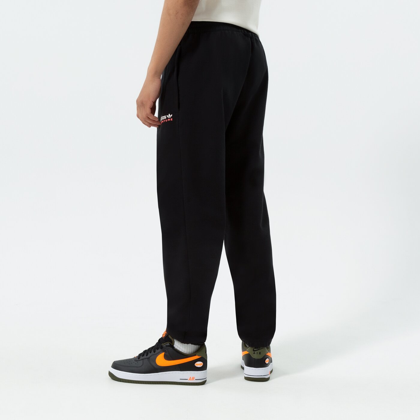 Мъжки панталони ADIDAS ПАНТАЛОНИ ADV ST SWP hf4771 цвят черен