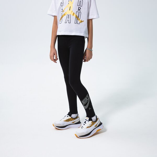 Детски панталони NIKE КЛИН G NSW AIR FAVORITES LGGNG GIRL dd7140-010 цвят черен