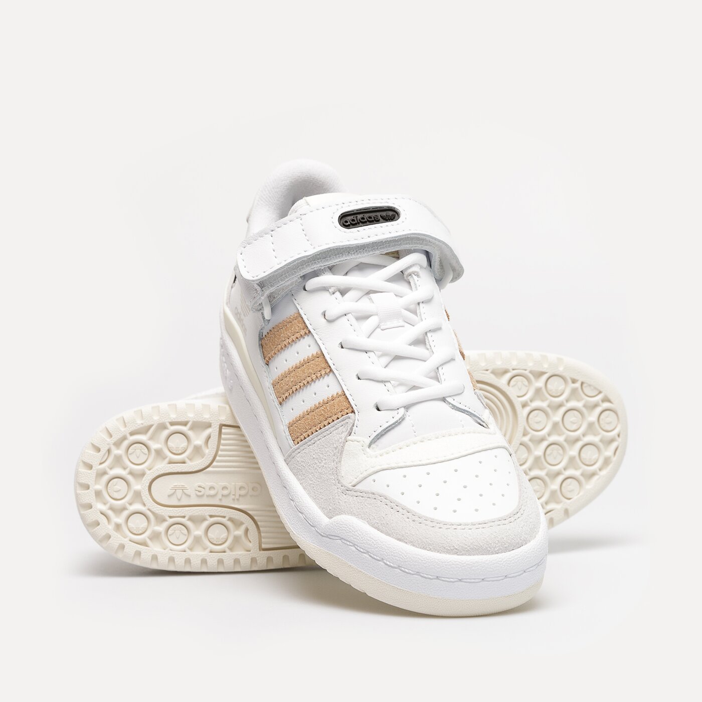 Дамски маратонки ADIDAS FORUM LOW W gw7107 цвят бял