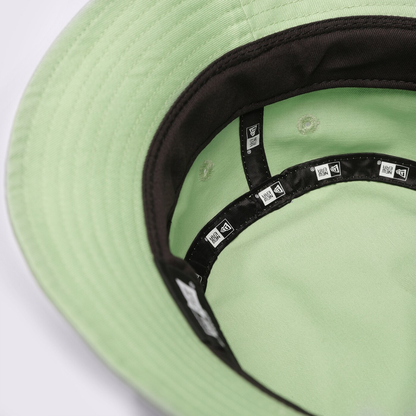  NEW ERA ИДИОТКА NE ESSENTIAL TAPERED NONE 60358145 цвят зелен