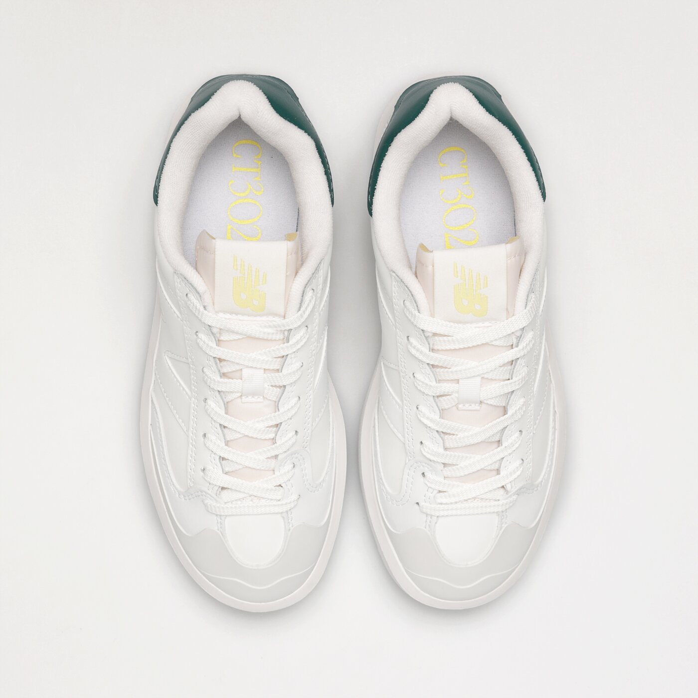 Дамски маратонки NEW BALANCE CT302 ct302lf цвят бял