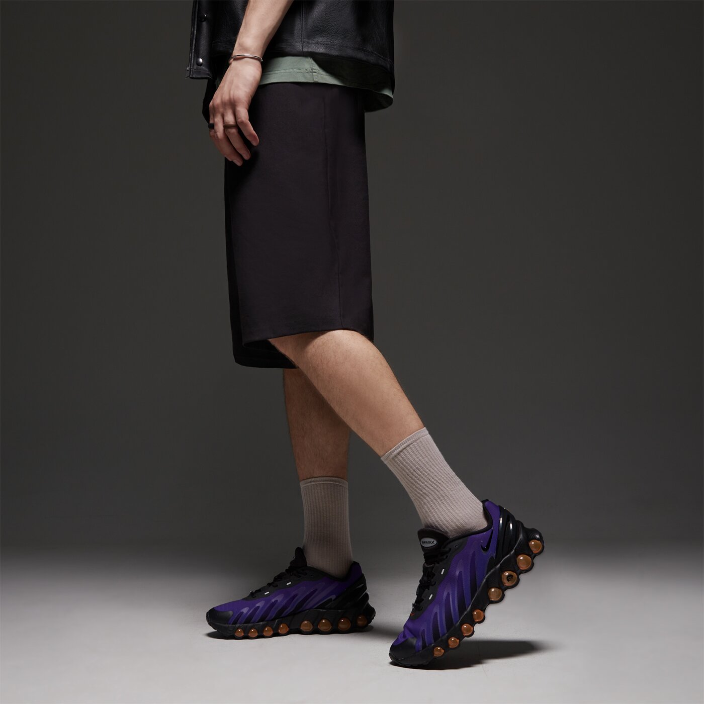 Мъжки маратонки NIKE AIR MAX DN8 fq7860-009 цвят черен