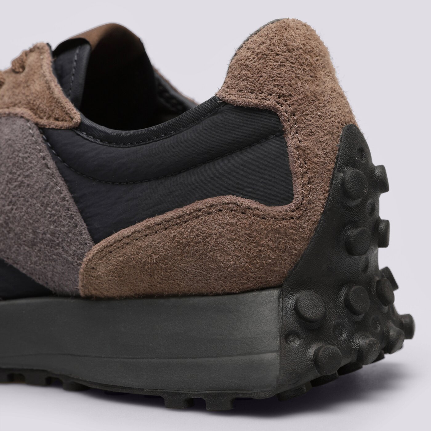 Мъжки маратонки NEW BALANCE 327  ms327wi цвят кафяв