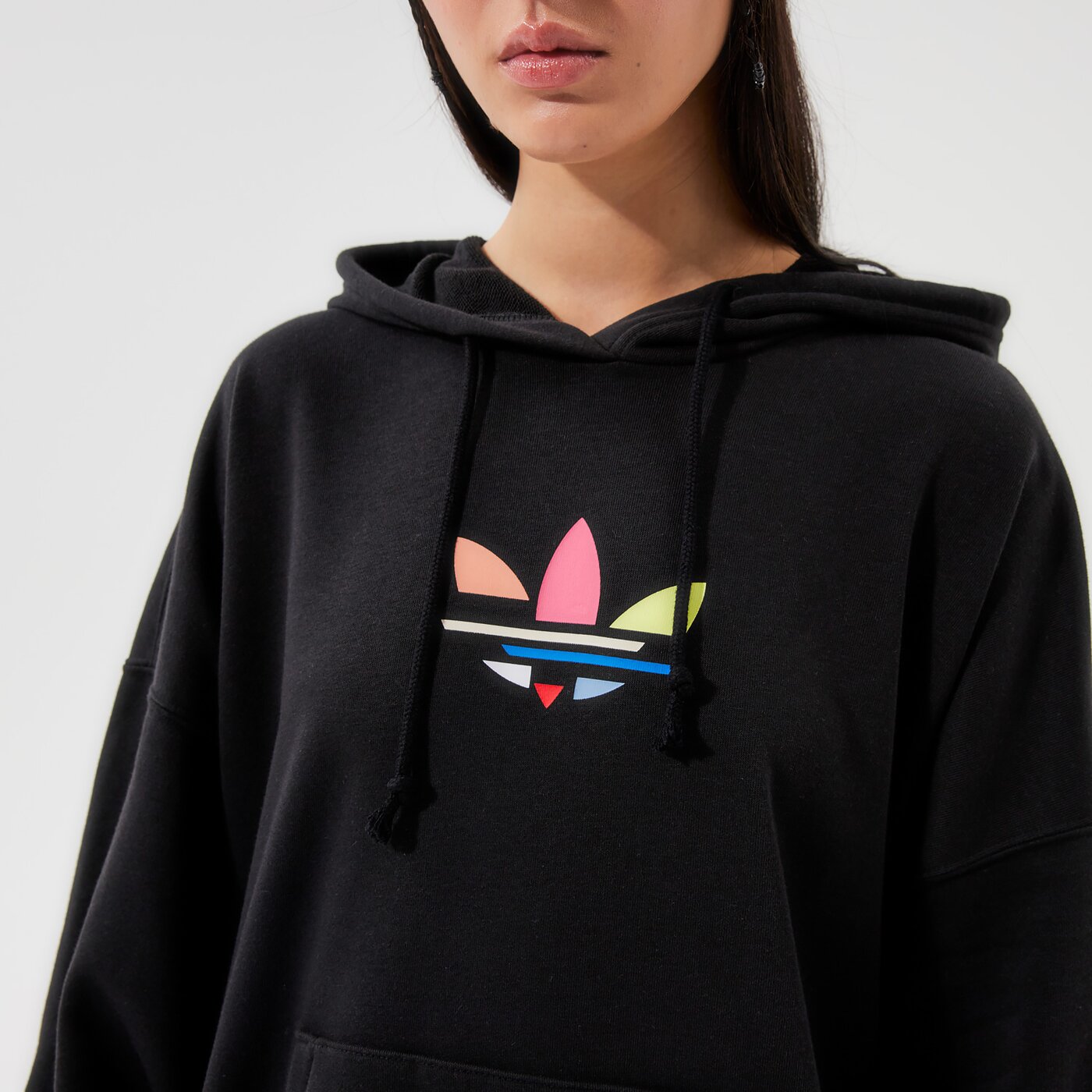 Дамски суичър ADIDAS СУИТЧЪР С КАЧУЛКА HOODIE h09308 цвят черен