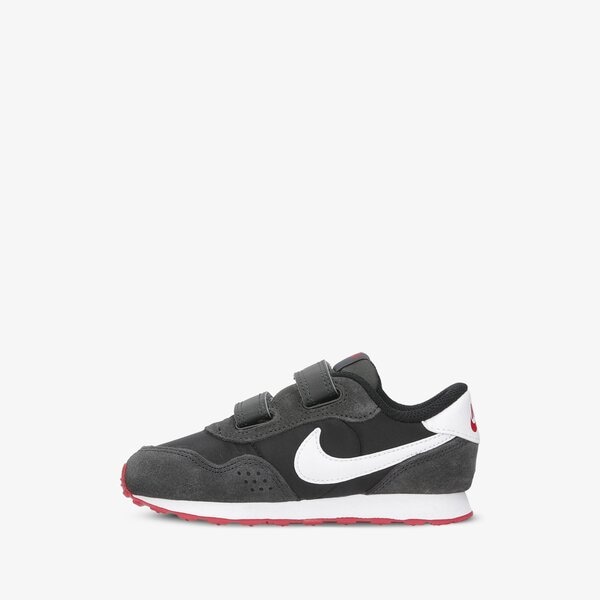 Детски маратонки NIKE MD VALIANT cn8560-016 цвят черен